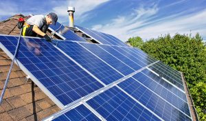 Service d'installation de photovoltaïque et tuiles photovoltaïques à Seillans